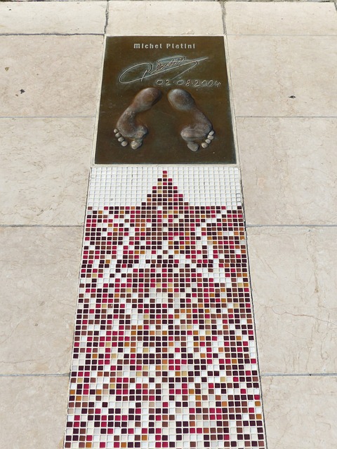 场胜负论英 场胜负论英